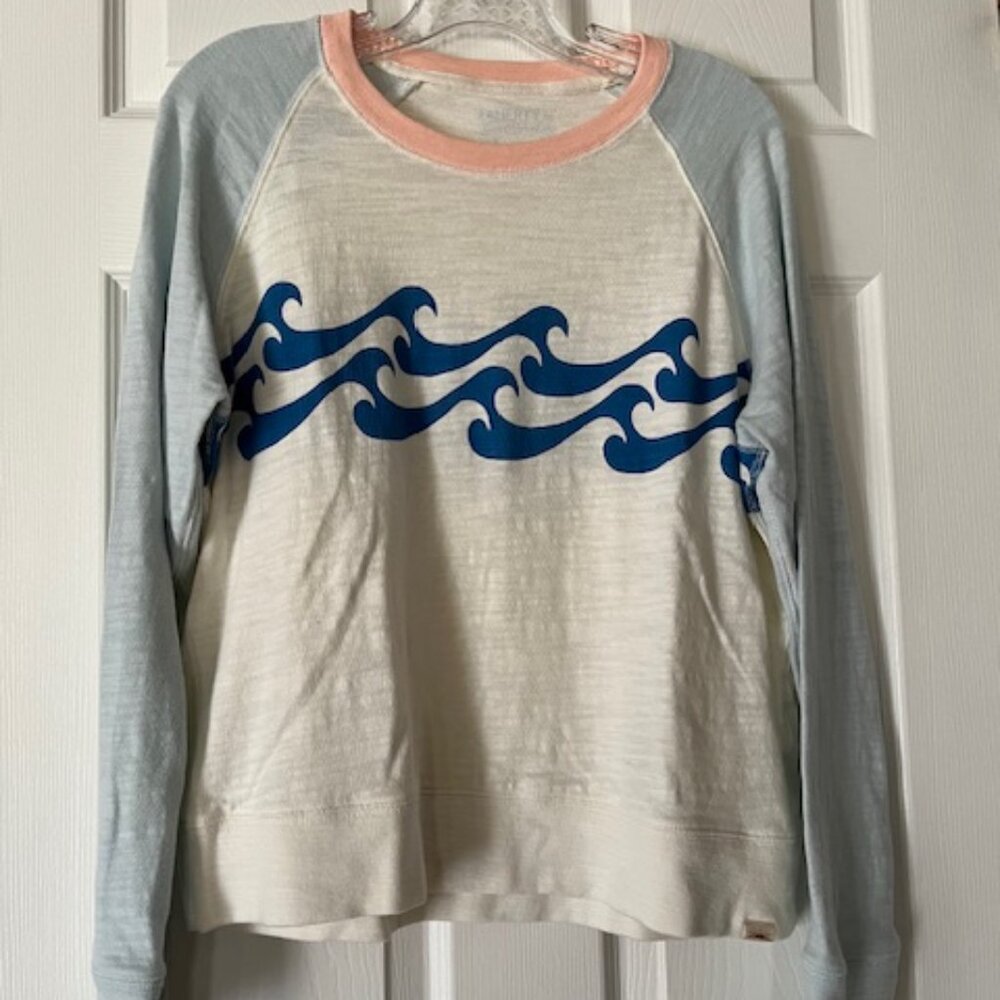 Faherty sunwashed slub organic cotton t-shirt, size M. Like New!